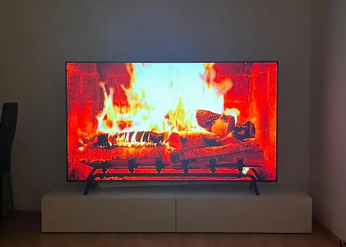 Cozy & 75 Tv Near Mercedes Museum, Stadium Διαμέρισμα Στουτγκάρδη