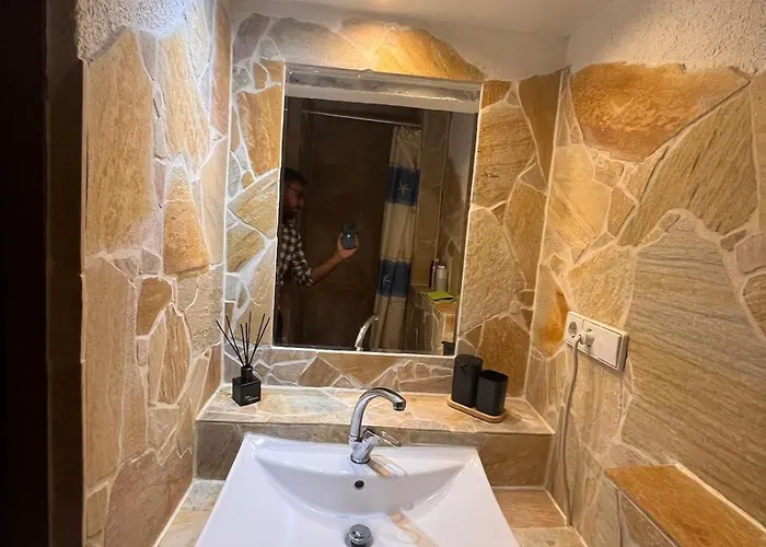 Διαμέρισμα Cozy & 75 Tv Near Mercedes Museum, Stadium Στουτγκάρδη