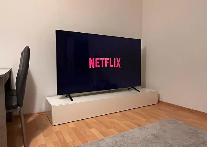 Cozy & 75 Tv Near Mercedes Museum, Stadium * Στουτγκάρδη